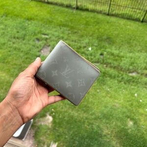 LV wallet